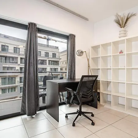 Modern In The Heart Of St Julians San Ġiljan