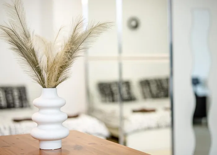 Modern In The Heart Of St Julians * Saint Julian's